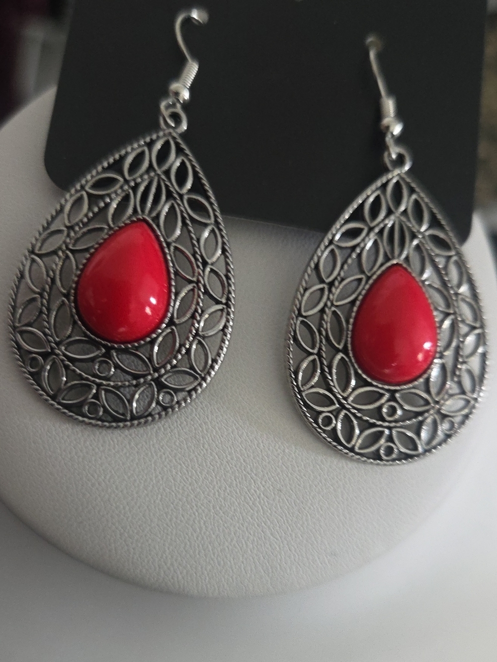 Paparazzi Red Bead Earrings NWT